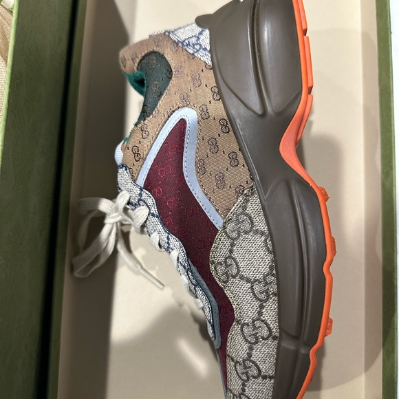 Gucci Rhynton Sneakers for women. Worn only once! Mint Condition! Box, dust bag! - Picture 10 of 14